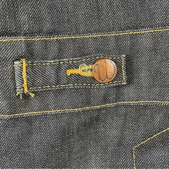 Wrangler RARE denim blazer jean jacket. Super cute details. Women’s Small - Picture 7 of 16